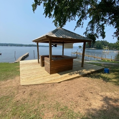 Tiki Hut